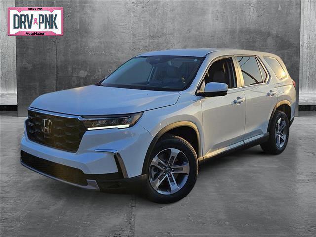 new 2025 Honda Pilot car, priced at $46,080