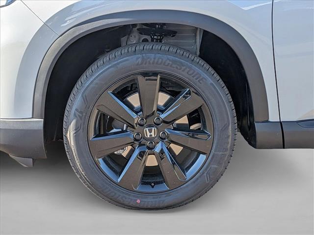 new 2025 Honda Pilot car, priced at $56,530