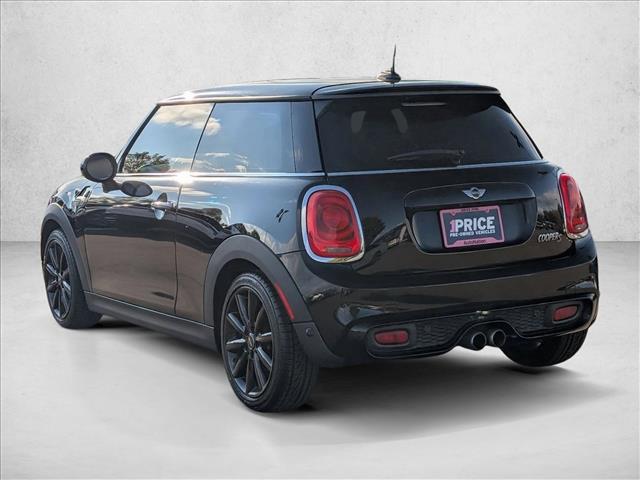 used 2018 MINI Hardtop car, priced at $14,997