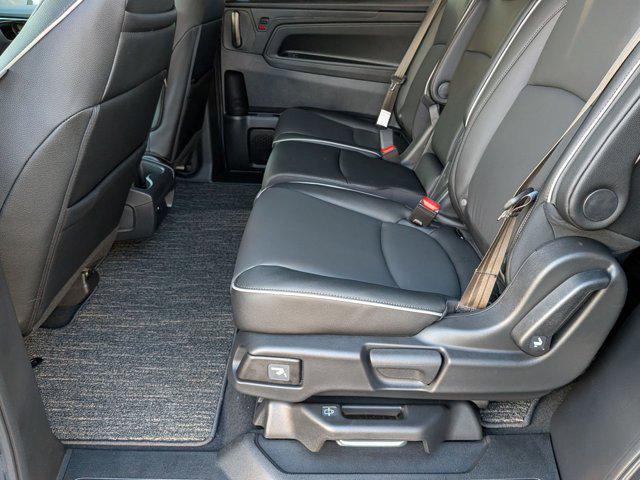 new 2026 Honda Odyssey car, priced at $48,990