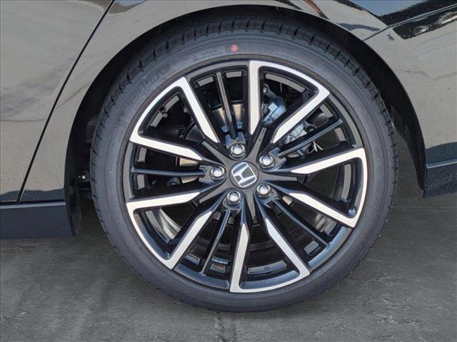 new 2025 Honda Accord Hybrid car, priced at $40,450