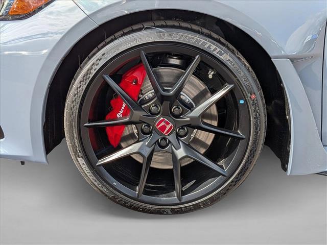 new 2025 Honda Civic Type R car
