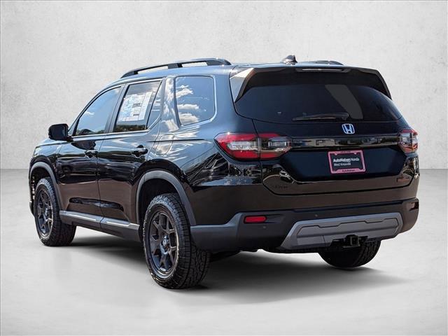 new 2025 Honda Pilot car, priced at $50,895