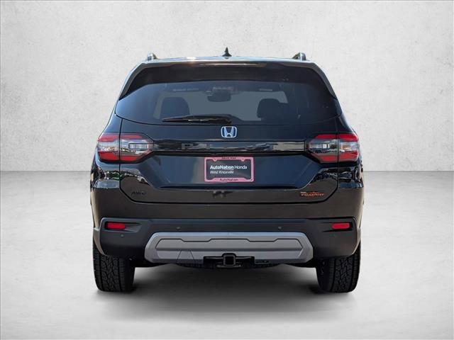 new 2025 Honda Pilot car, priced at $50,895