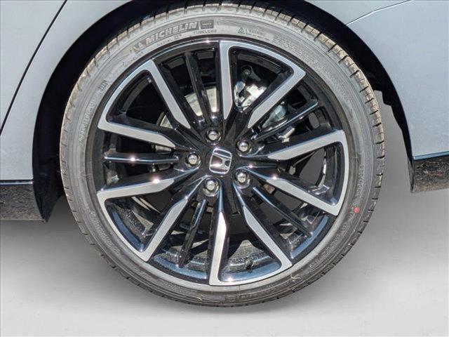 new 2025 Honda Accord Hybrid car, priced at $40,905