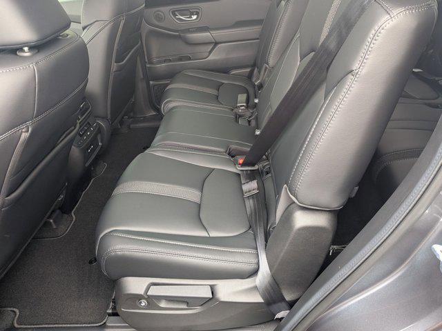 new 2025 Honda Pilot car, priced at $51,050