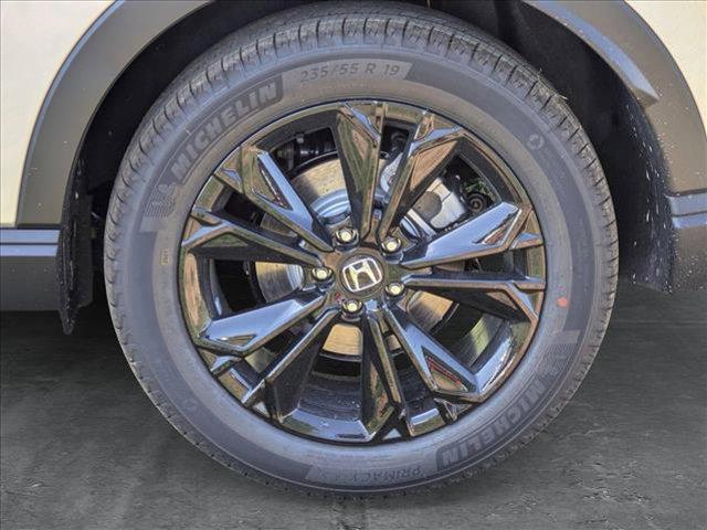 new 2026 Honda CR-V Hybrid car, priced at $43,645