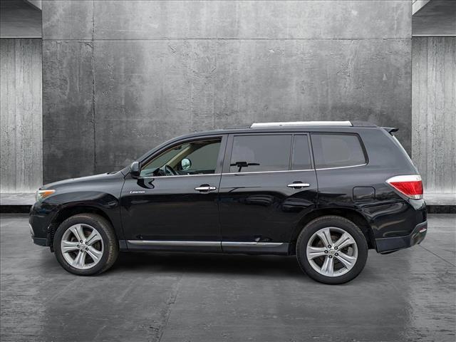 used 2013 Toyota Highlander car, priced at $7,637