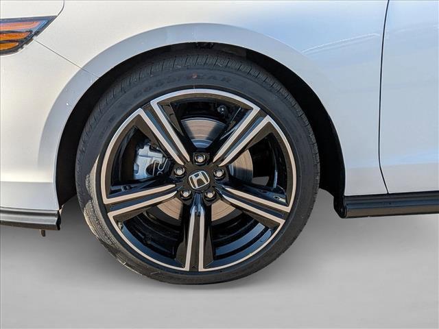 new 2025 Honda Accord Hybrid car, priced at $35,305