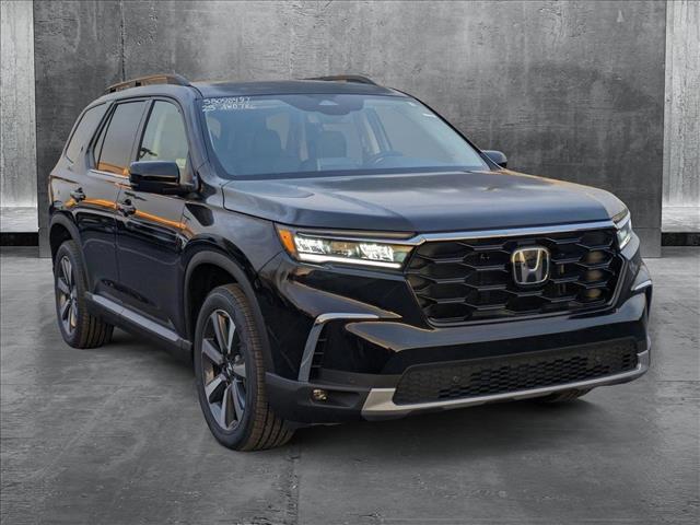 new 2025 Honda Pilot car, priced at $50,995