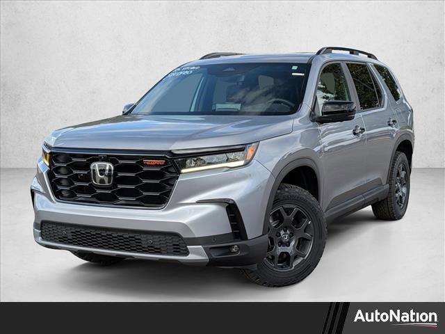 new 2025 Honda Pilot car, priced at $50,895