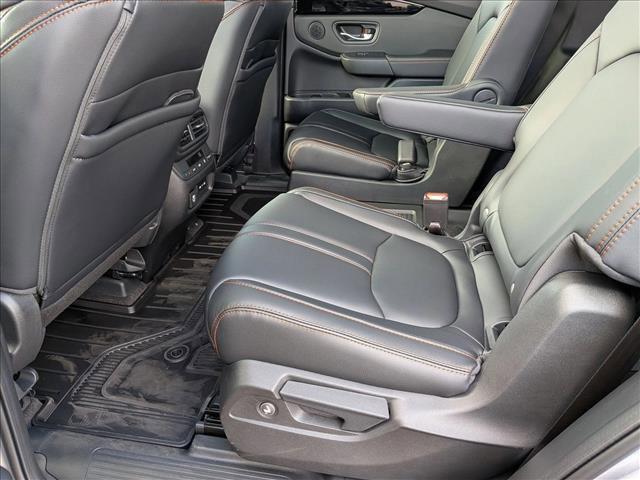 new 2025 Honda Pilot car, priced at $50,895