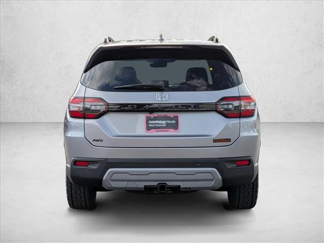 new 2025 Honda Pilot car, priced at $50,895