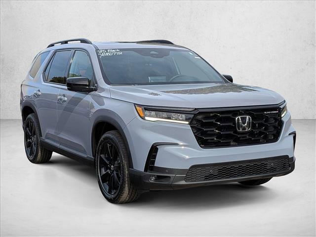 new 2025 Honda Pilot car, priced at $56,530