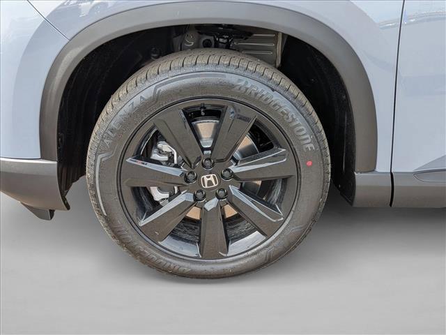 new 2025 Honda Pilot car, priced at $56,530