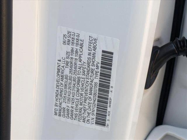 new 2025 Honda Pilot car, priced at $45,405