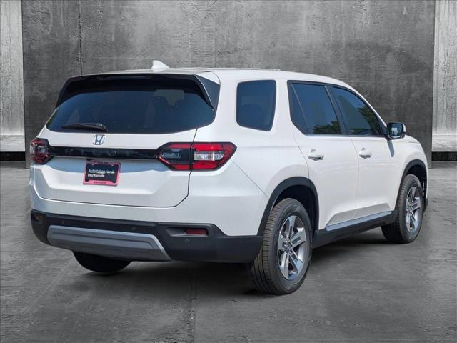 new 2025 Honda Pilot car, priced at $45,405