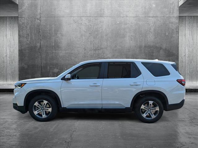 new 2025 Honda Pilot car, priced at $45,405