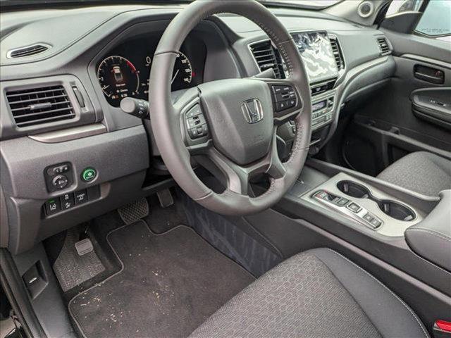 new 2025 Honda Ridgeline car, priced at $40,100