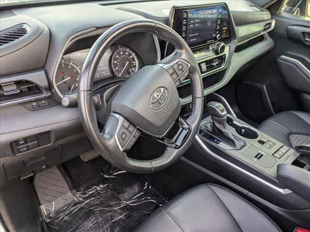 used 2021 Toyota Highlander car, priced at $29,987
