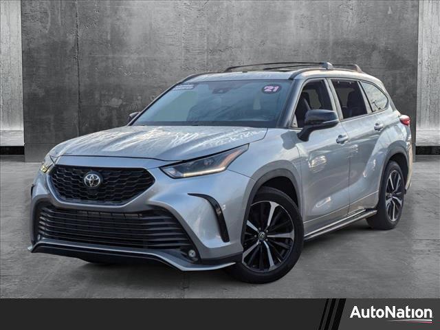 used 2021 Toyota Highlander car, priced at $30,949