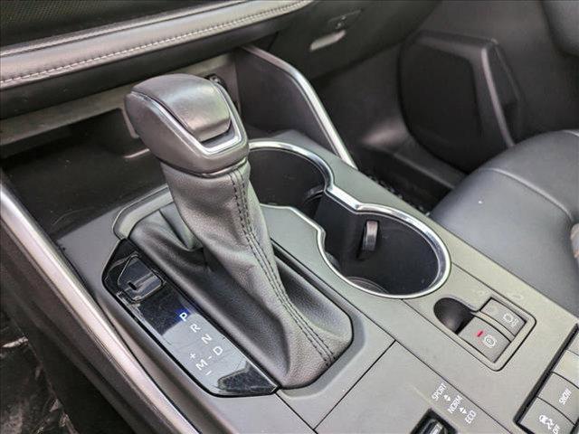 used 2021 Toyota Highlander car, priced at $29,987