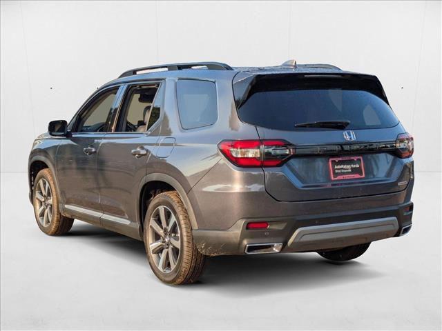 new 2025 Honda Pilot car, priced at $48,950