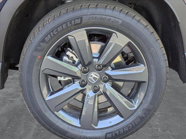 new 2025 Honda Pilot car, priced at $43,750