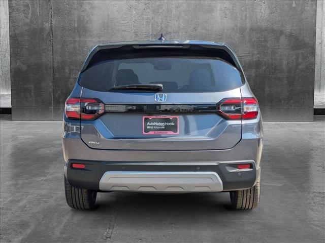 new 2025 Honda Pilot car, priced at $47,050
