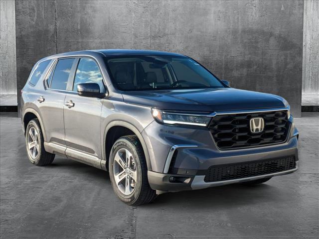 new 2025 Honda Pilot car, priced at $46,375