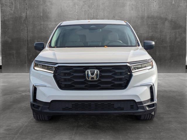 used 2023 Honda Pilot car, priced at $32,987