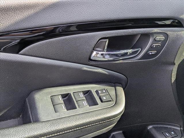 used 2020 Honda Pilot car, priced at $29,787