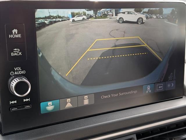 new 2025 Honda Pilot car, priced at $51,095