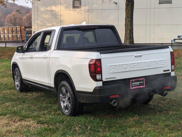 new 2025 Honda Ridgeline car, priced at $47,230