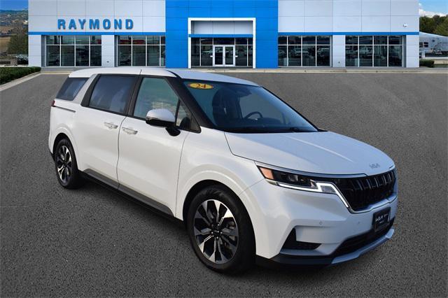 used 2024 Kia Carnival car, priced at $36,994
