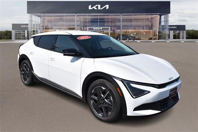 new 2025 Kia EV6 car, priced at $48,548