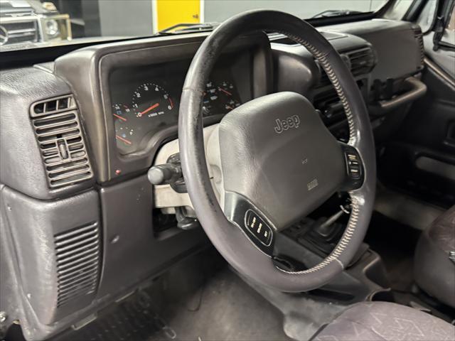 used 2001 Jeep Wrangler car, priced at $10,995