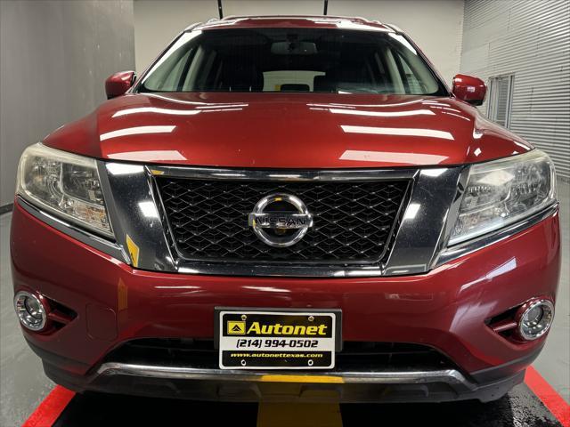 used 2015 Nissan Pathfinder car, priced at $10,995