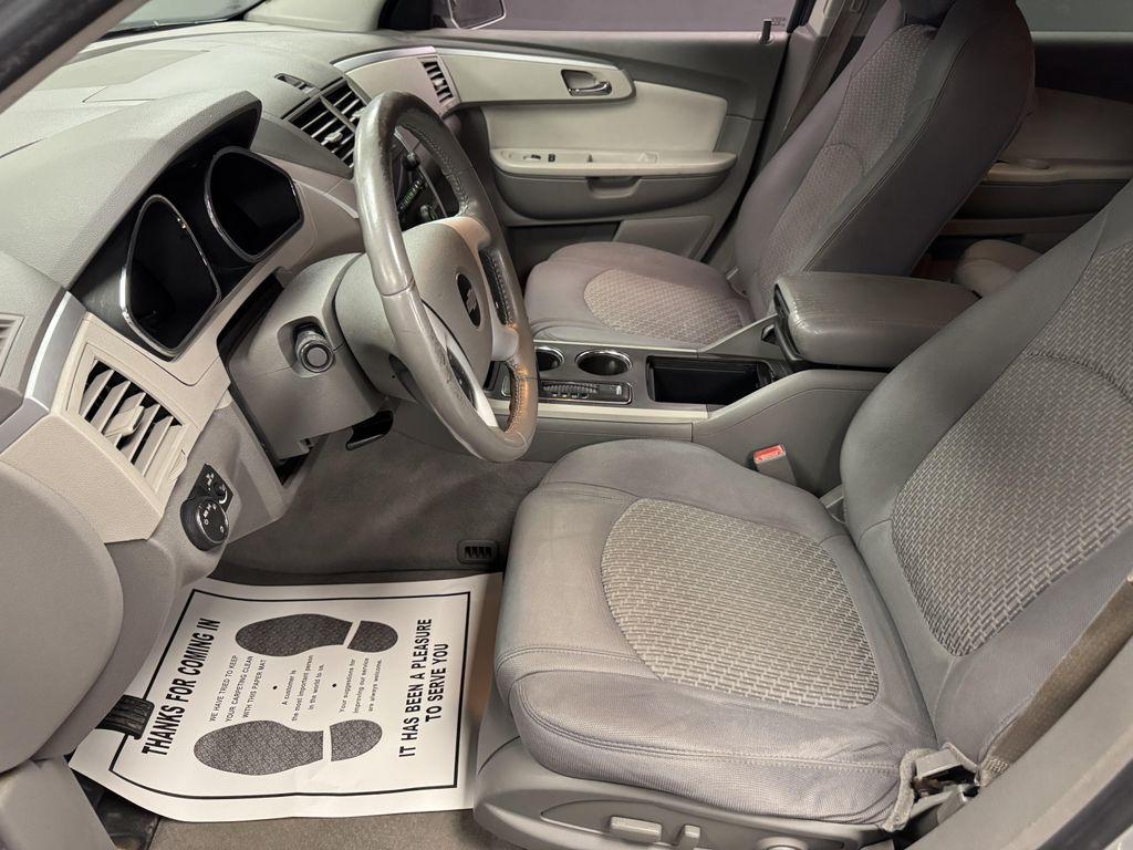used 2012 Chevrolet Traverse car, priced at $5,999