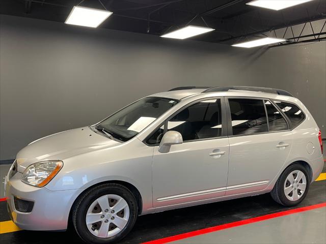 used 2009 Kia Rondo car, priced at $6,590