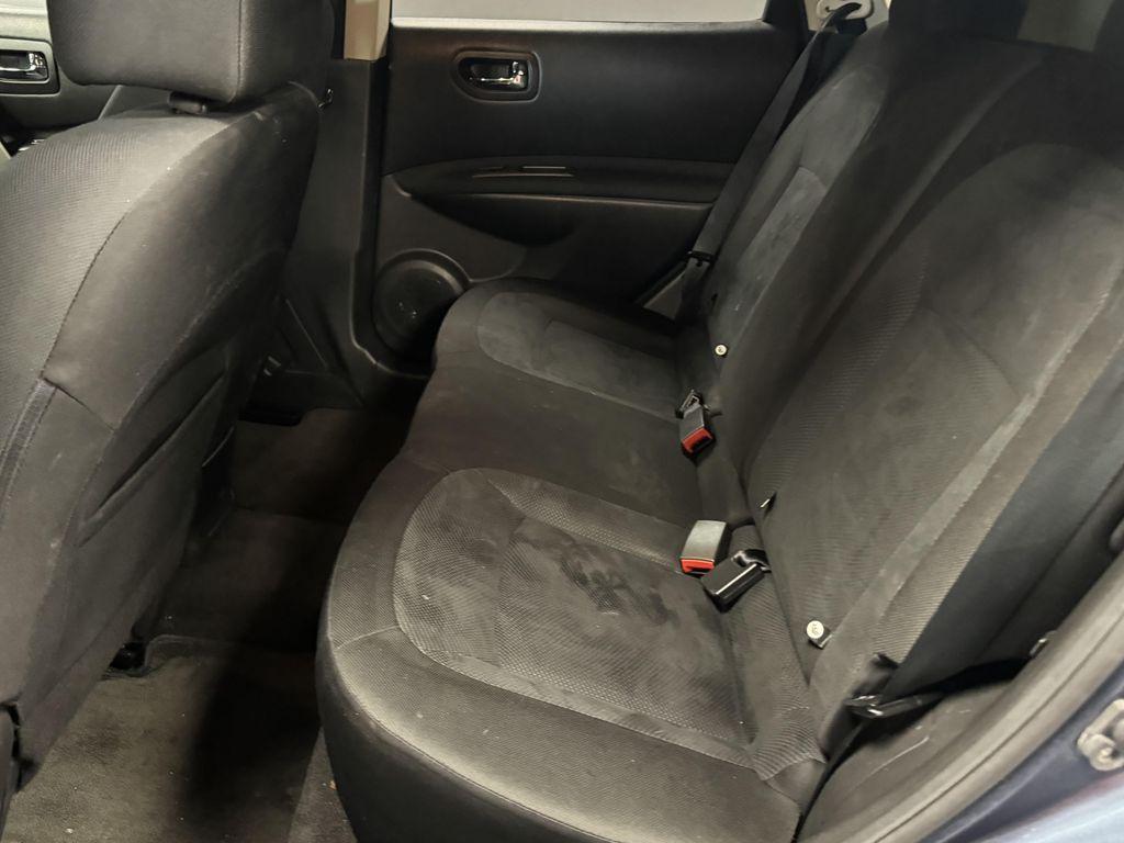 used 2015 Nissan Rogue Select car, priced at $5,999