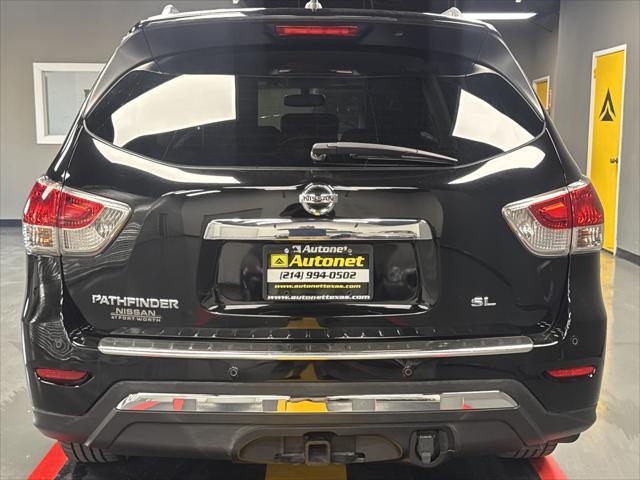 used 2014 Nissan Pathfinder car, priced at $9,999