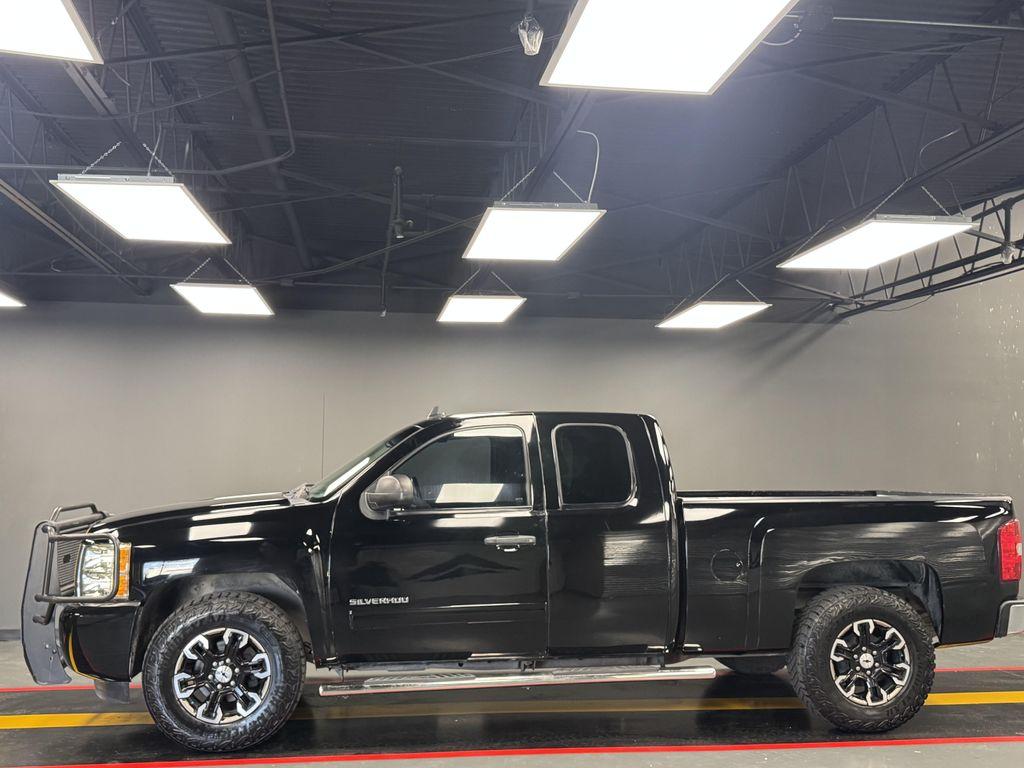 used 2011 Chevrolet Silverado 1500 car, priced at $11,595