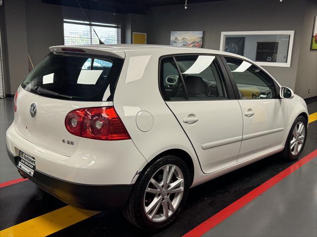 used 2009 Volkswagen Rabbit car, priced at $6,850