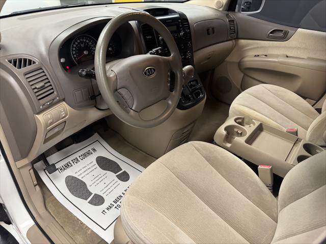 used 2007 Kia Sedona car, priced at $5,999