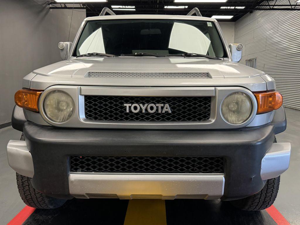 used 2007 Toyota FJ Cruiser car, priced at $9,550