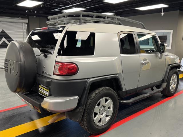 used 2007 Toyota FJ Cruiser car, priced at $9,995