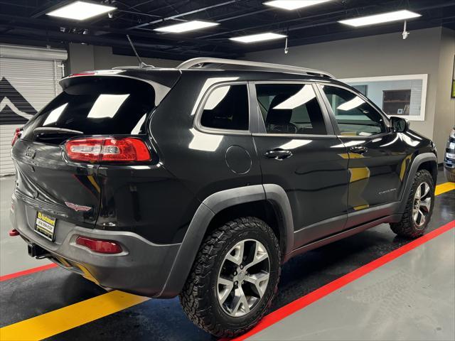 used 2014 Jeep Cherokee car, priced at $10,995