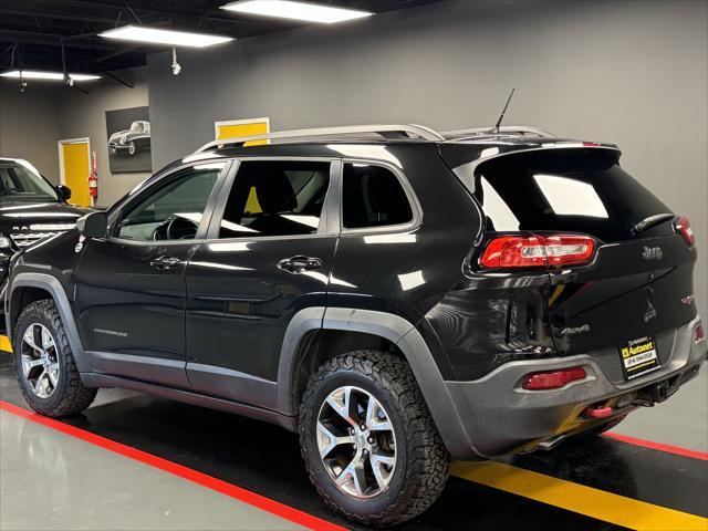 used 2014 Jeep Cherokee car, priced at $10,995