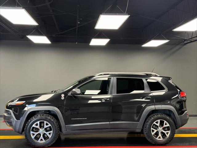 used 2014 Jeep Cherokee car, priced at $10,995